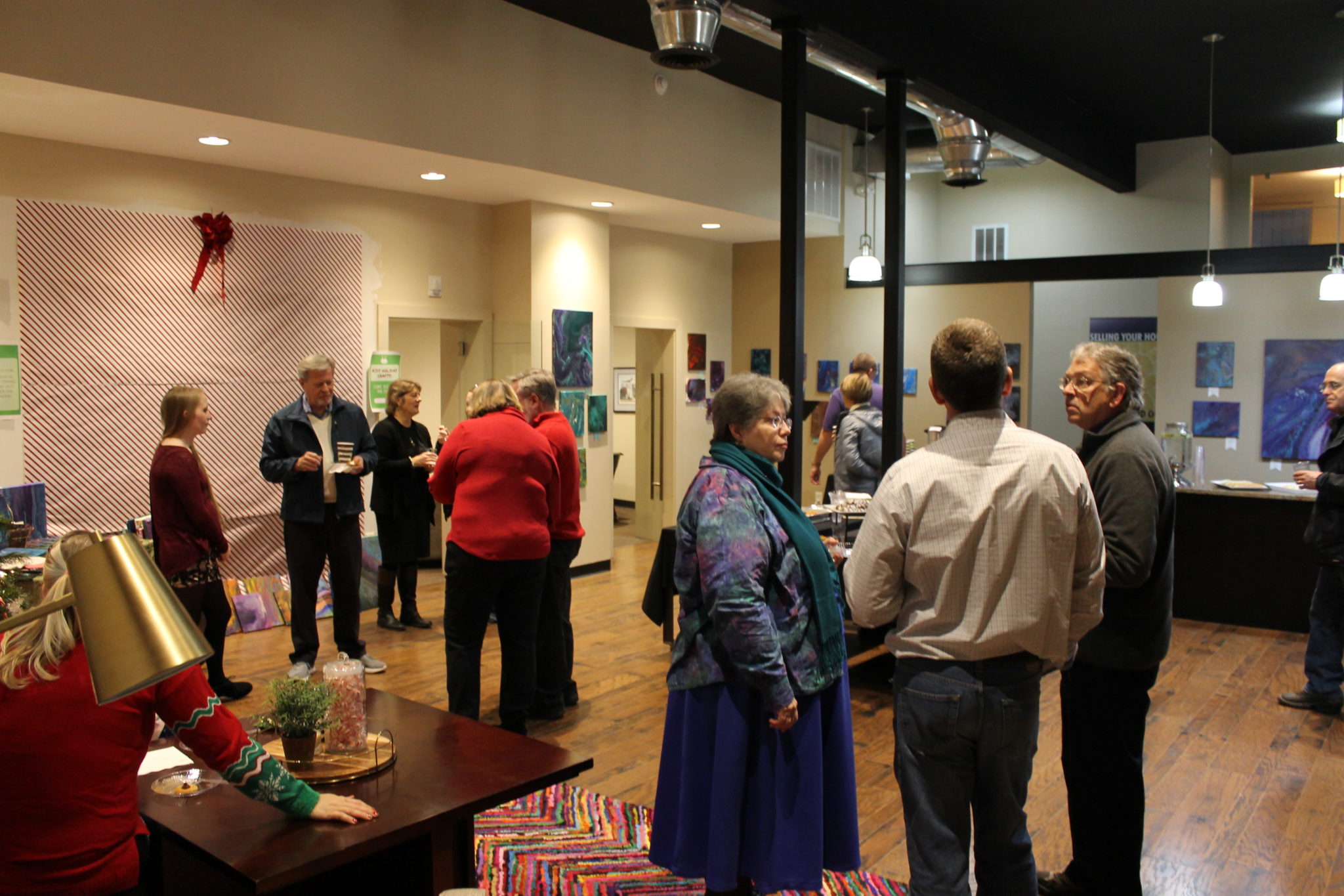 Holiday art museum event in Downtown Harrisonburg