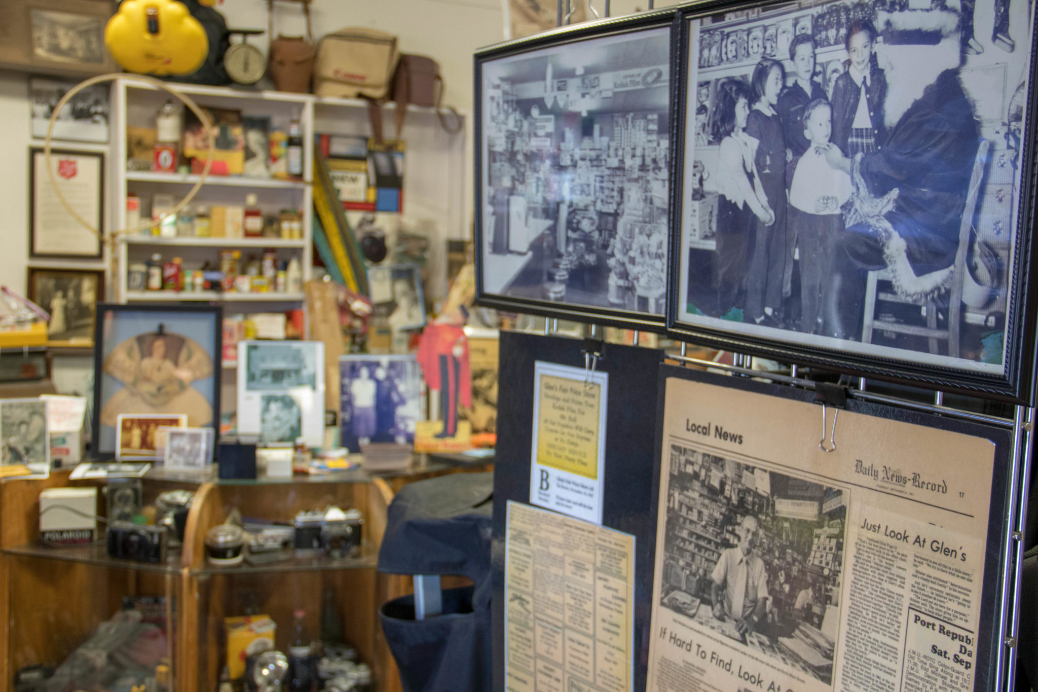 Newspapers and photos of Glens Fair Price Store