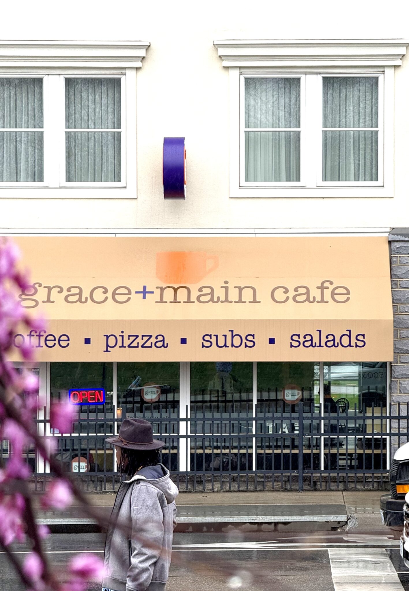 Front of the building of Grace+Main Cafe